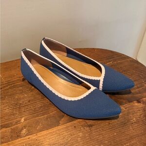 Vionic Blue and pink Women's Flats